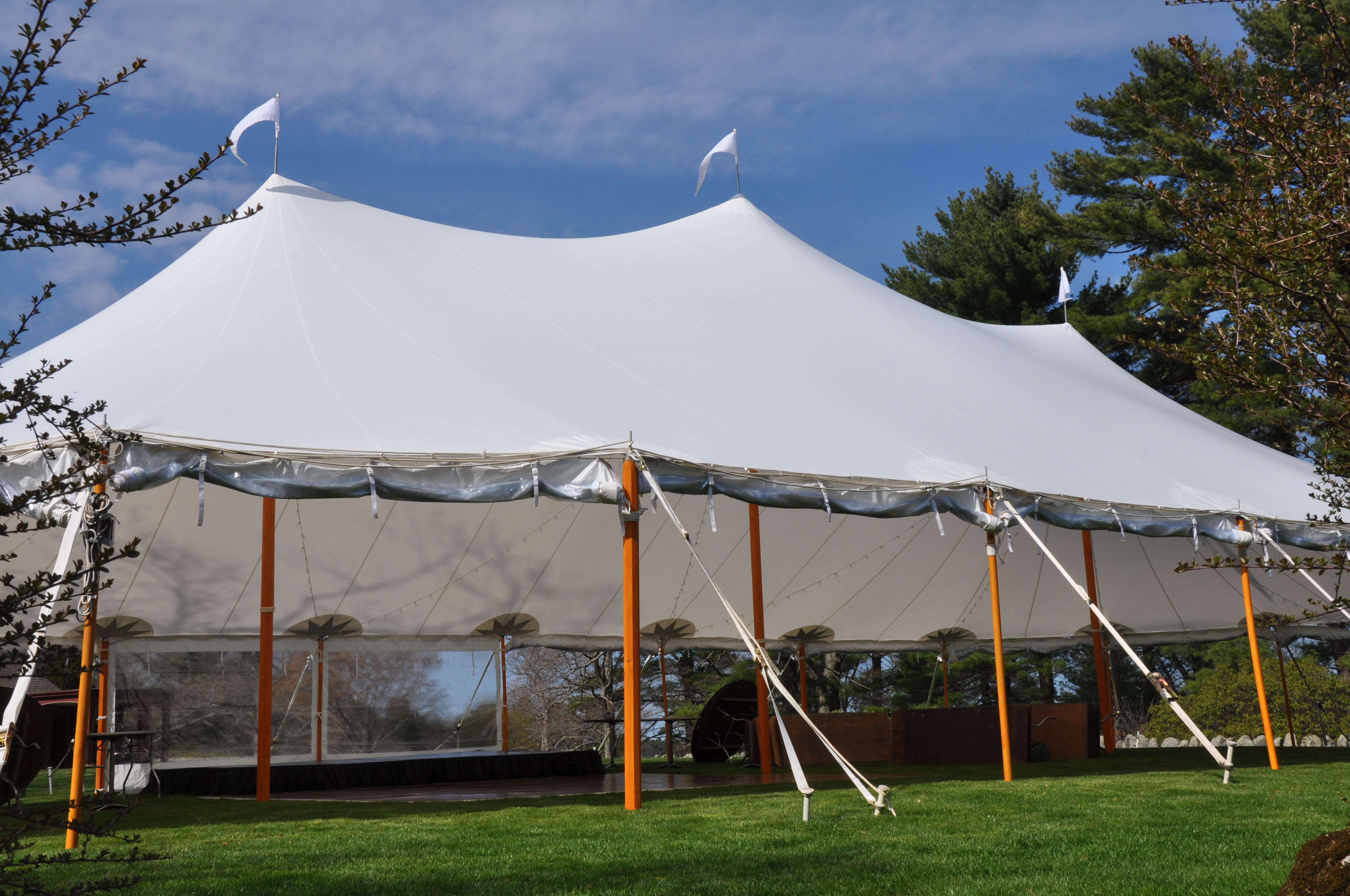 Chemicus Vechter gegevens 44x83 Tidewater Sailcloth Tent at Moraine Farm - Tent and Party Rentals  Company